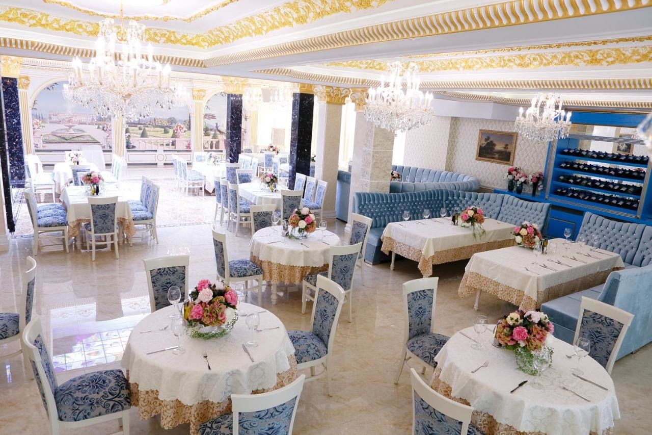 Отель Hotel Montecito София-17