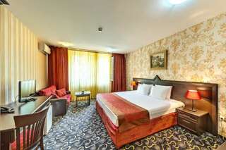 Отель Hotel Montecito София Двухместный номер Делюкс с 1 кроватью или 2 отдельными кроватями-11